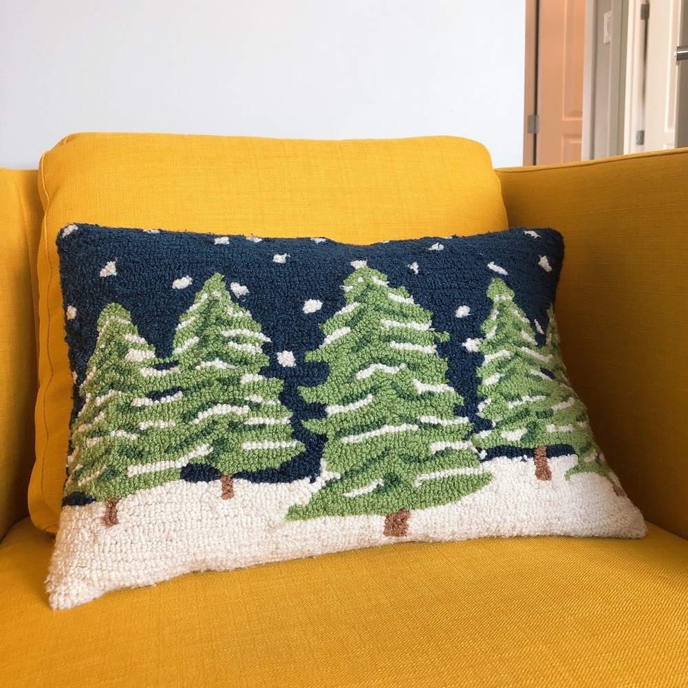 Evergreen Woven lumbar pillow case with insert
